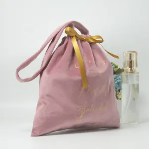 Custom Golden Logo Velvet Gift Packaging Drawstring Bag High End Soft Velvet Pouch With Handle