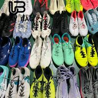 Chaussures d'occasion S25 en gros, chaussures de marque d'occasion, chaussures de football internationales, chaussures de seconde main de qualité supérieure