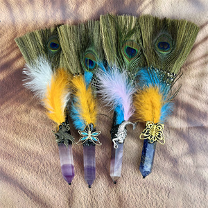 Nouvel arrivage, vente en gros, fait à la main, pierres de guérison en cristal, sorcière spirituelle, balai magique pour décoration - Product Image 1