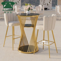 Tabouret de bar haut de gamme en velours capitonné avec structure en acier inoxydable moderne pour usage extérieur