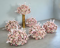 Nouvelle décoration de table artificielle en forme de boule de fleurs de rose rose en soie moderne pour mariage, événement de remise de diplôme, centre de table haut