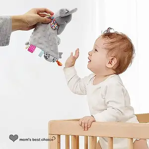 Em bé chăn nhồi bông đồ chơi mềm Comforter với Teether Silicone, quà tặng sơ sinh cho bé máy có thể giặt đồ chơi sang trọng