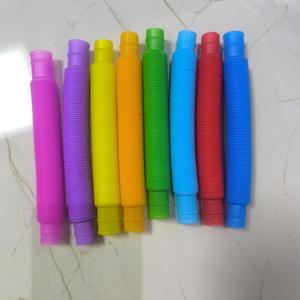 10 Tubos Telescópicos Coloridos, Tubos Extensibles, Tubos Corrugados, Juguete Antiestrés para Niños y Adultos, Juguete Educativo Plegable - Product Image 5