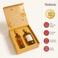 Coffret Cadeau Personnalisé pour Whisky et Liqueur avec Emballage Rigide Doré Chaud, Doublure en Nid d'Abeille, Deux Bouteilles, Rembourrage en Mousse, Recyclable