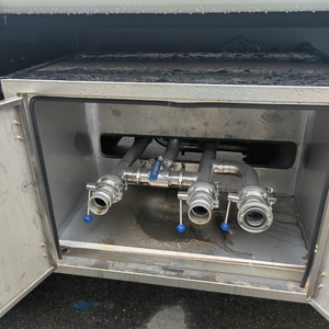 Camión Cisterna de Acero Inoxidable Dongfeng KL para Transporte de Agua Potable y Riego - Product Image 4