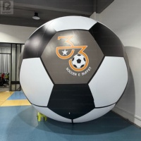 Ballon de football gonflable géant, accessoire surdimensionné pour les soirées de visionnage de la Coupe du Monde, les événements sportifs, les présentoirs de vente au détail et les zones de supporters