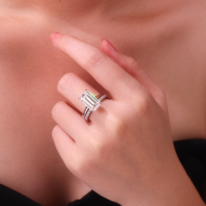 Nhẫn đính hôn Moissanite mạ Rhodium, đá Emerald cắt 8*14MM, đính đá Baguette, chất liệu S925, bộ nhẫn Moissanite - Product Image 4