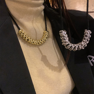 1 pièce Collier ras-du-cou classique pour femme en alliage noir avec chaîne à maillons et cordon, bijoux pour le quotidien, <span class=keywords><strong>la</strong></span> <span class=keywords><strong>plage</strong></span> et les fêtes - Product Image 2