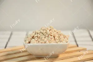 Elaborazione di alta qualità snack per animali domestici FD snack per cani liofilizzati cubo di pollo essiccato congelato