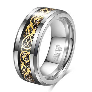 Bague en carbure de tungstène 8 mm avec incrustation de dragon noir, or et rouge, bijoux pour homme, cadeau - Product Image 2