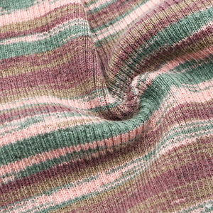 Charmkey Không Gian Nhuộm Gradient Pha Trộn Sợi Len Acrylic Nylon <span class=keywords><strong>Polyester</strong></span> Pha Trộn Màu Sợi Ưa Thích Sợi Cho Áo Len Và Khăn Quàng Cổ - Product Image 2