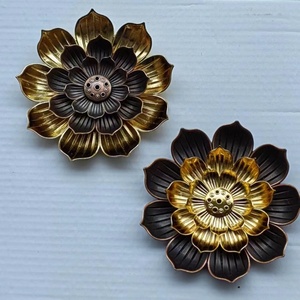 Porte-encens Lotus en métal aromatique pour la décoration de la maison, vente en gros d'encens et de porte-encens - Product Image 6