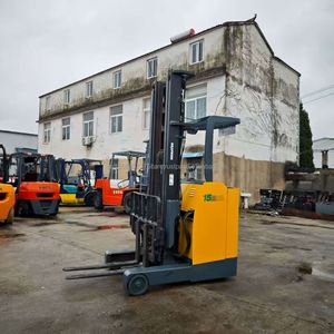 For <b>Used</b> 1.5 Tons Diesel Engine Powered <b>Pallet</b> Truck 4X4 Drive 6m Lifting Height - Product Image 2