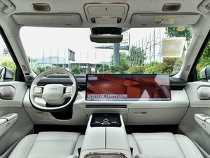 Lynk&Co 900 2025 SUV PHEV ad Alte Prestazioni, 5 Porte, 6 Posti, 4WD, Vendite Elevate, Miglior Prezzo, Ampio Spazio per Uso Familiare - Product Image 5