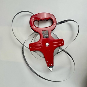 Ruban à mesurer <span class=keywords><strong>en</strong></span> acier inoxydable métrique de 100 mètres (16 pieds) avec lame rétractable et revêtement <span class=keywords><strong>en</strong></span> caoutchouc - Product Image 3