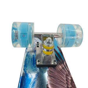 Usine Nouveau Design Professionnel <span class=keywords><strong>Surfskate</strong></span> Quatre Roues Planche À Roulettes Planche À Roulettes Ensemble Complet Avec <span class=keywords><strong>Roue</strong></span> Clignotante - Product Image 5