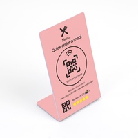 Carte de visite NFC personnalisée 13,56 MHz, carte à code QR personnalisée, carte de commentaires, vente en gros, carte NFC standard en PVC pour les médias sociaux