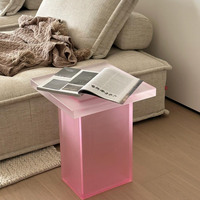 Mesa auxiliar pequeña de acrílico Rosa famosa de Internet, sofá de lujo ligero moderno, mesa auxiliar pequeña para dormitorio