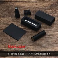 Boîtes d'emballage en carton ondulé personnalisées 27x88mm 10ml multicolores en matériaux recyclés pour rouges à lèvres
