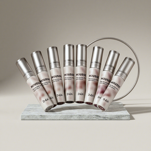 Gloss à lèvres repulpant naturel anti-adhésif longue tenue et waterproof pour maquillage de soirée, prix usine - Product Image 1