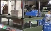 HXCP Neue Stanzmaschine mit Doppelrichtung 2,2KW für Hardcover-Notizbücher, Bibeln, Pappe, Kinderbücher, Auf-Ab-Presse