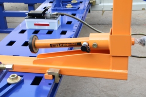 <span class=keywords><strong>Macchina</strong></span> per raddrizzare i telai per autoveicoli per riparazione di telai e carrozzeria e <span class=keywords><strong>macchina</strong></span> per telai di collisione - Product Image 6