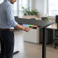 Bureau d'ordinateur de jeu commercial moderne extensible en aluminium AOR avec option de position assise-debout pour Mesa Gamer