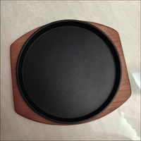19-29cm Gusseisen-Bratplatte Runde Grillpfanne mit Holzuntersetzer für Steak BBQ Teppanyaki Restaurant Zuhause OEM Maßanfertigung