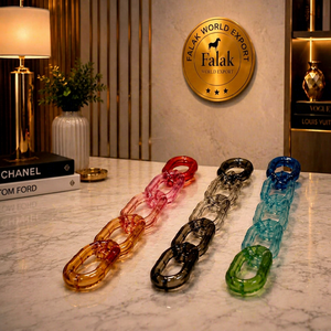 Décoration murale personnalisée faite à la main, chaîne en résine, article décoratif pour la maison, chaîne acrylique adorable, vente en gros par FWE - Product Image 1