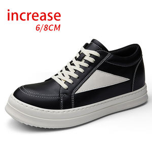 รองเท้าลำลองผู้ชายเสริมส้น หนังแท้ ระบายอากาศได้ดี เพิ่มความสูง พื้นหนา ดีไซน์หรูหรา รองเท้าผ้าใบเสริมส้นแบบเรียบ - Product Image 1