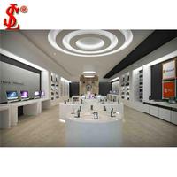 Vitrine moderne en bois et blanc pour accessoires de téléphonie mobile avec éclairage LED et étagères à crochets pour l'aménagement de magasins de détail, sur mesure