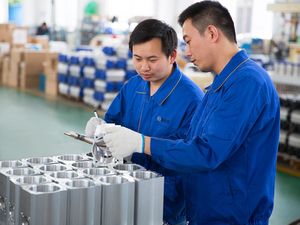 Válvula de bola con camisa flotante con bridas de acero inoxidable para fundición de inversión - Product Image 3