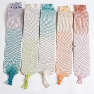 ถุงน่องสีสันสดใสลายไล่ระดับสีลูกกวาด Fishnet ขาสูง - Product Image 2