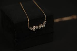 Collar chapado en oro con diamantes de corte Marquesa cultivado en laboratorio para mujer para boda y Aniversario - Product Image 4