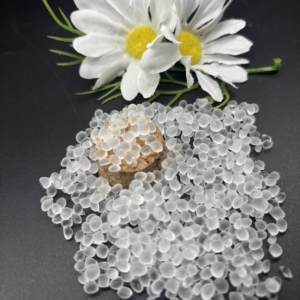 مادة مركبة مرنة من <span class=keywords><strong>TPR</strong></span> مقاومة للانزلاق ومتينة بدرجة صلابة 0A لنعل الأحذية الرياضية من ماركة LONGZHENG باللون الأبيض بتقنية القولبة بالحقن - Product Image 4