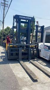 Chariot élévateur à fourche d'occasion KOMATSU FD150E-5 15 tonnes Entrepôt Chariot élévateur à fourche de haute qualité Fabriqué à l'origine au Japon dans la cour de Shanghai - Product Image 6