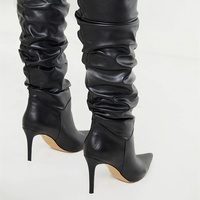 Bottes hautes plissées amples grande taille à talons aiguilles pour femme, collection hiver, couleur unie