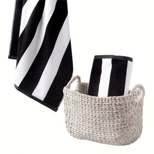 Serviette de plage de luxe antimicrobienne en coton tissé 100% pour toutes les saisons, avec motif sportif, pour la piscine et le bain - Product Image 1