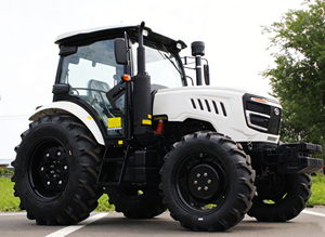 Tractor 4x4 de 180 CV con Transmisión 12+12 y Chasis ROPS para Terrenos Inclinados - Product Image 3