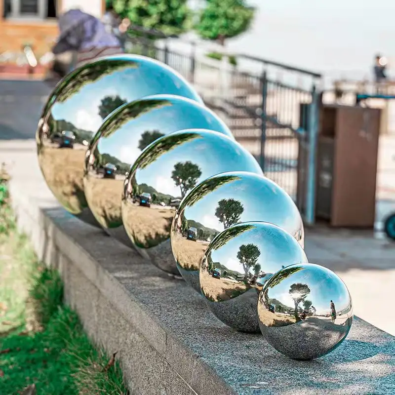 Sfere vuote decorative per esterni grandi sfere a sfera cava in acciaio inossidabile mezza sfera