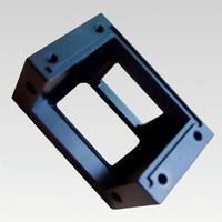 Plaque latérale de cage pour caméra usinée sur mesure par CNC – Services d'usinage CNC sur mesure