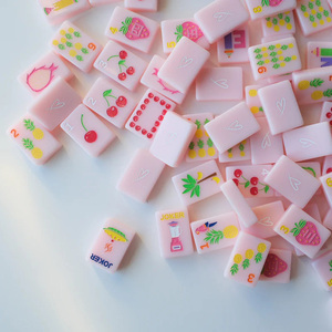 2026 Serie Frutas Rosas Fichas de Mahjong y Póker Americanas, Juego de 160 Fichas de Melamina Acrílica con Diseño Estético y Adorable, Regalo Moderno y Elegante para Noche de Póker - Product Image 3