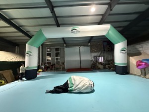 Gapura Iklan Tiup Kain Oxford Ukuran Khusus, Tahan Cuaca untuk Promosi Pameran - Product Image 4