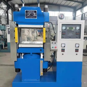 Vulcanisateur à plaques automatique 400 tonnes avec commande PLC pour le traitement du caoutchouc - Product Image 1