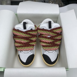 Chaussures de sport de luxe en cuir véritable de créateur, baskets plateforme de haute qualité avec lacets larges, chaussures décontractées tendance et à la mode - Product Image 2