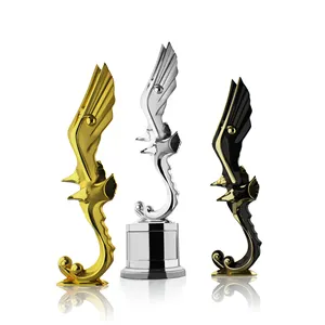 Meist verkaufte Produkte Goldadler benutzer definierte Adler Statuen Falken Skulpturen Home Decoration