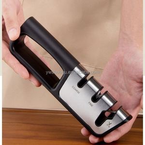 Aiguiseur de couteaux diamanté multifonctionnel pour la maison, affûtage rapide pour couteaux de cuisine et ciseaux, affûtage manuel en trois étapes - Product Image 3