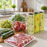 Film alimentaire transparent en PVC souple auto-adhésif de qualité alimentaire, taille personnalisée, film étirable pour salade et sandwich, rouleau jumbo