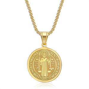 Pendentif Tendance Médaille Saint-Benoît Déesse 2024 en Acier Inoxydable Bijoux Fantaisie Collier Plaqué Or PVD 18K 316 pour <span class=keywords><strong>Femme</strong></span> - Product Image 6