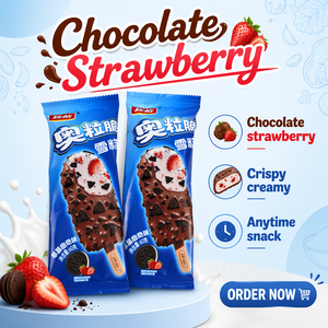 Crème glacée aux fraises croustillante au chocolat avec garniture et croûte croustillante, emballage en sachet, crème végétale prête à consommer - Product Image 1